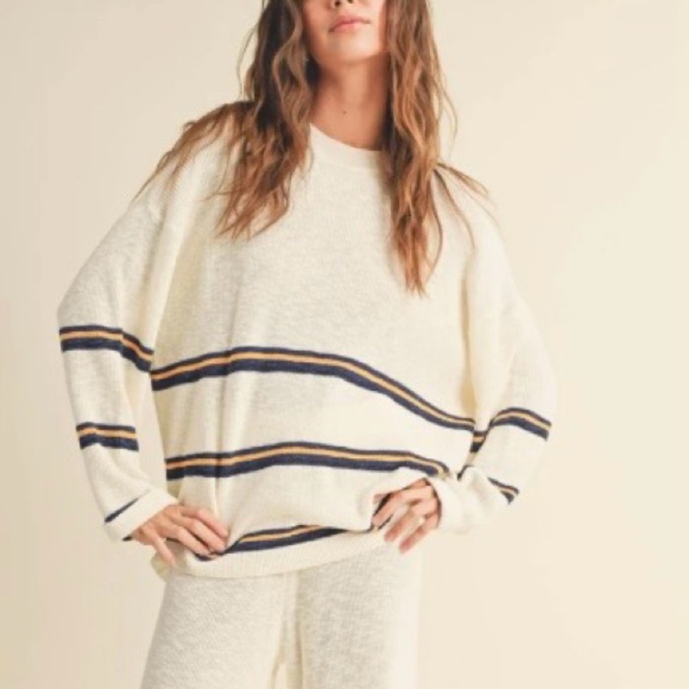 Miou Muse White Waves Sweater size L NWT
